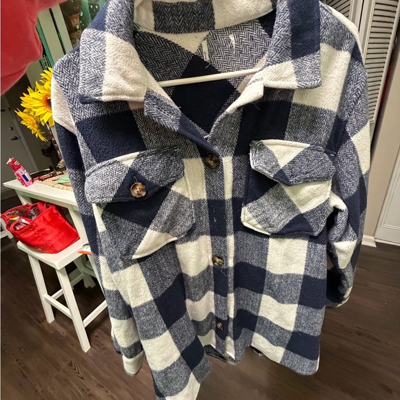 Plaid Button-Up Jacket - Picture 2 of 4